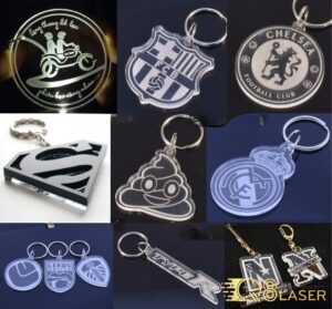 Làm móc khóa nhựa mica